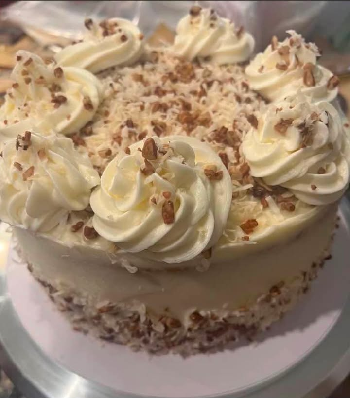 Italian Cream Cheese Cake